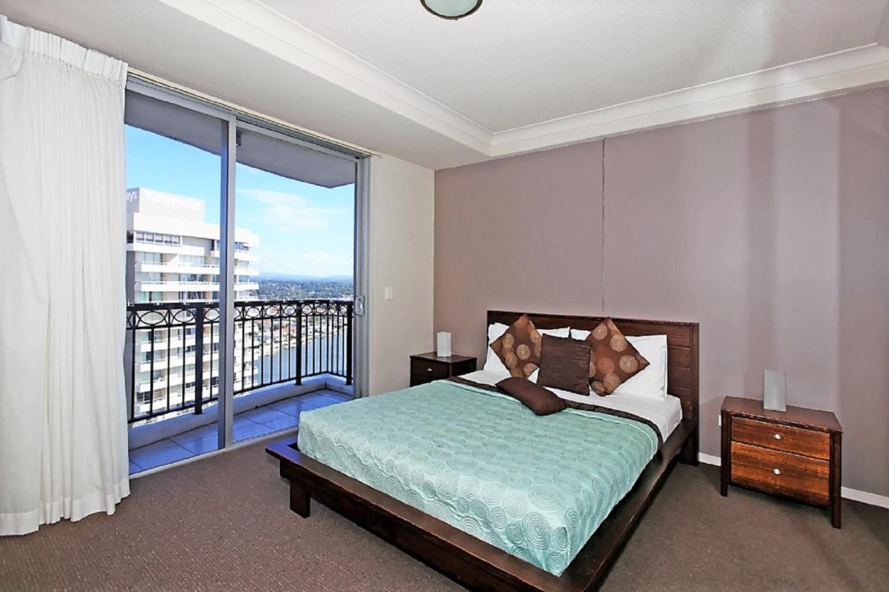 The Towers Of Chevron Renaissance - Holidays Gold Coast Extérieur photo