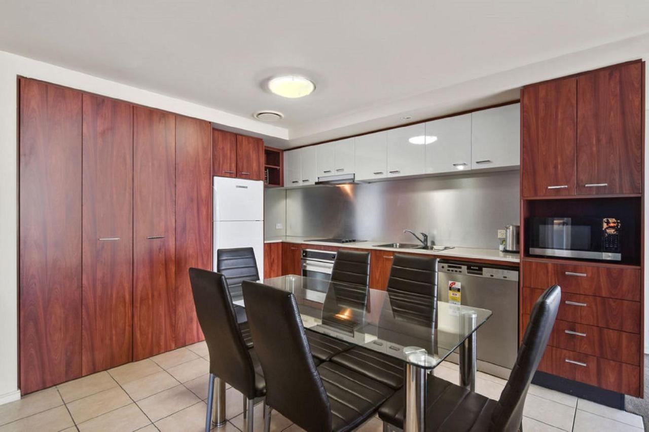 The Towers Of Chevron Renaissance - Holidays Gold Coast Extérieur photo