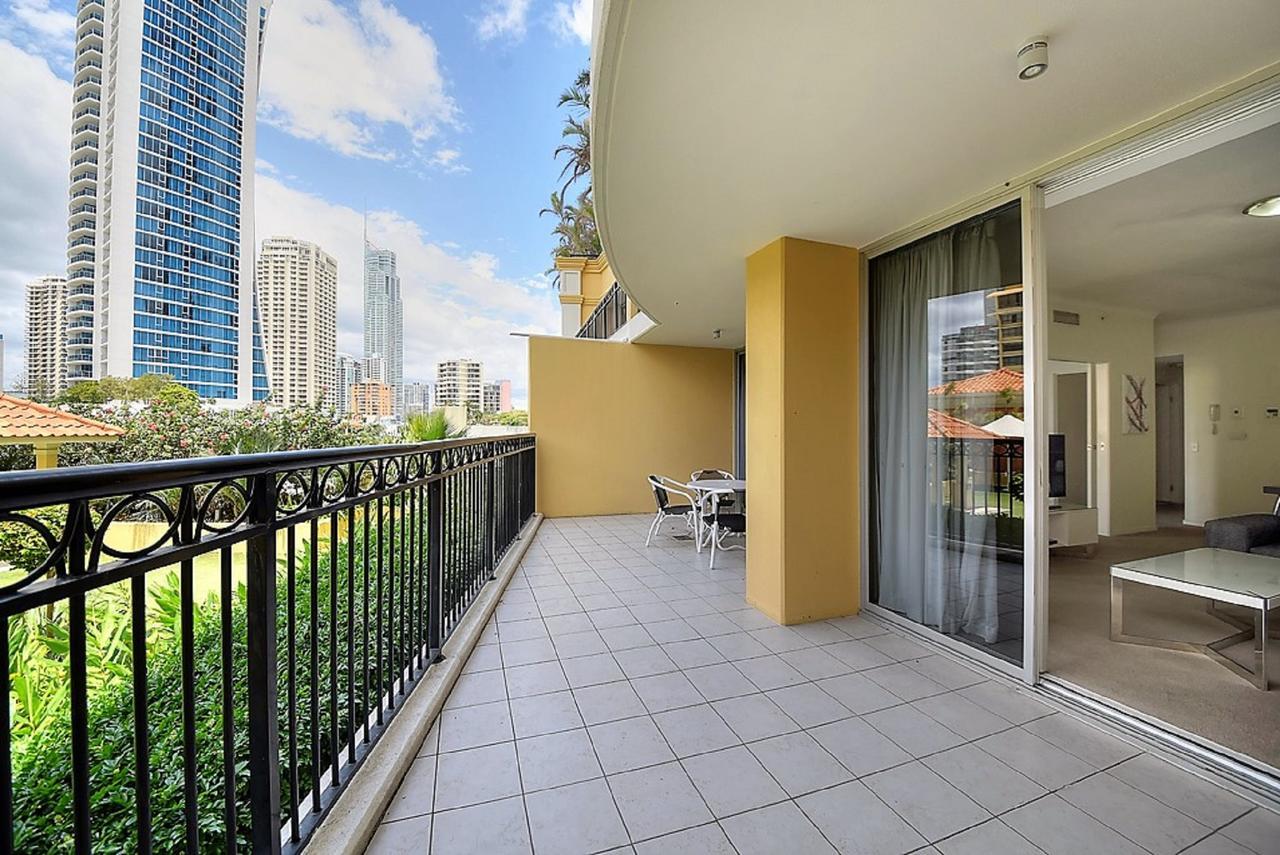 The Towers Of Chevron Renaissance - Holidays Gold Coast Extérieur photo