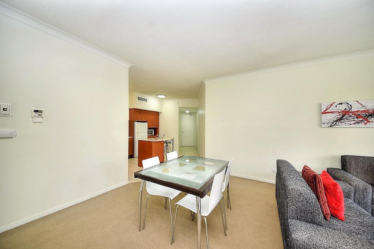 The Towers Of Chevron Renaissance - Holidays Gold Coast Extérieur photo