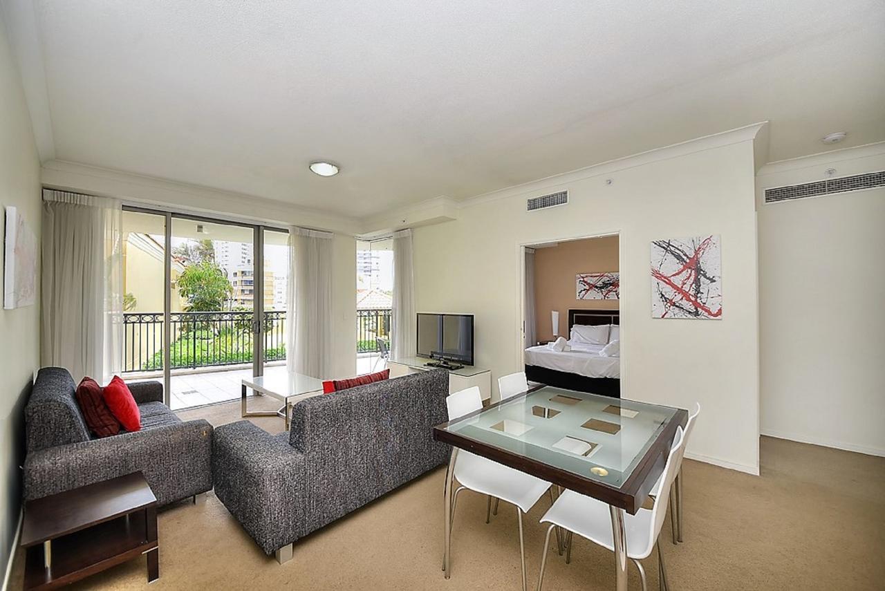 The Towers Of Chevron Renaissance - Holidays Gold Coast Extérieur photo