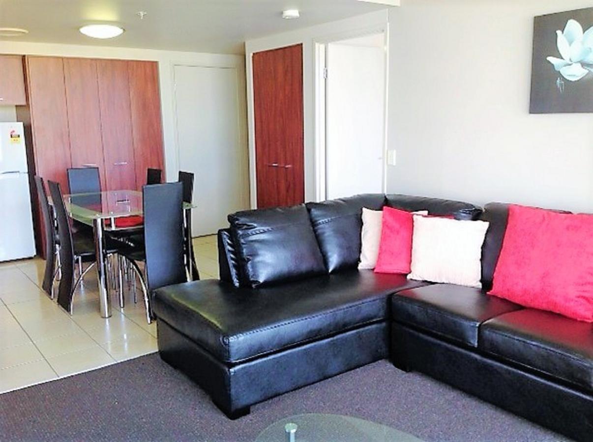 The Towers Of Chevron Renaissance - Holidays Gold Coast Extérieur photo